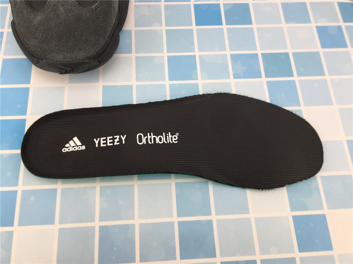 G5 Batch Yeezy 500 Utility Black F36640